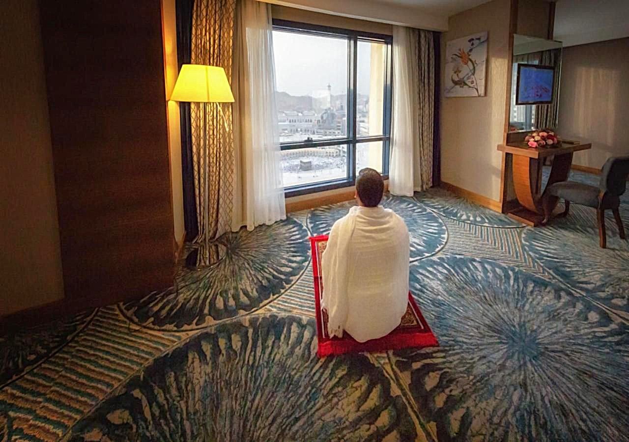 Al Safwah Royale Orchid Hotel