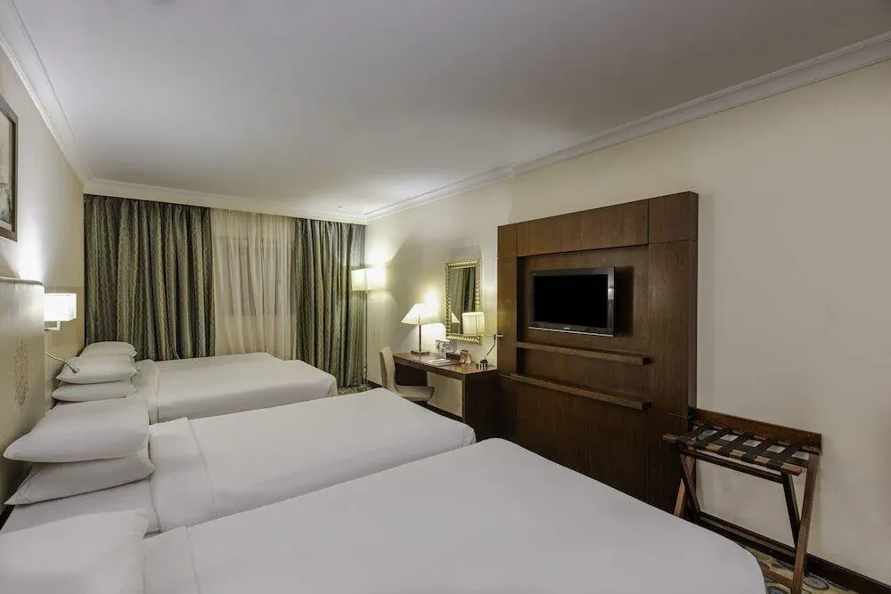 Photo 86 de Al Aqeeq Madinah Hotel