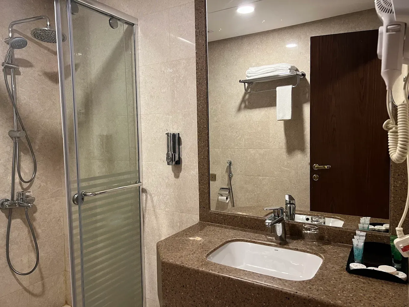 Photo 98 de Zaha Al Munawara