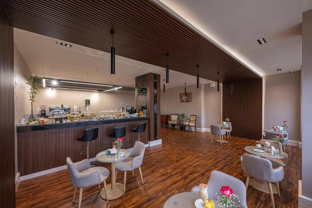 Photo 45 de Al Shohada Hotel