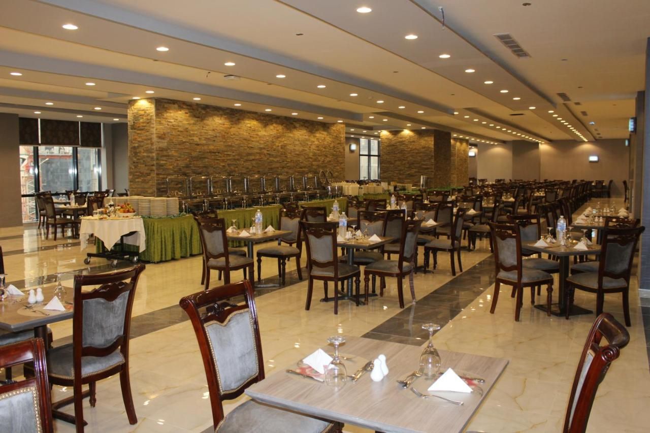 Photo 35 de Al Safwah Royale Orchid Hotel